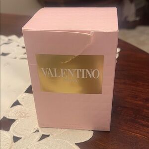 Valentino Donna in Pink and Gold Box